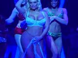 Show erótico en Las Vegas de Coco Austin - Porno HD